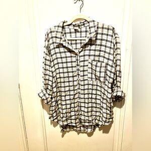 Melrose & Market white & navy plaid shirt - Sz XL